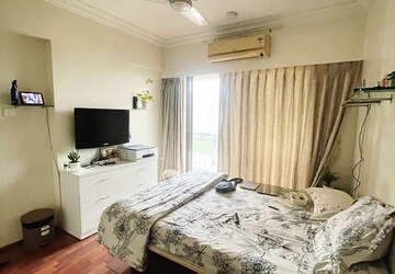 Bedroom in 3 BHK Apartment at Lake Primrose, Powai – for Rent