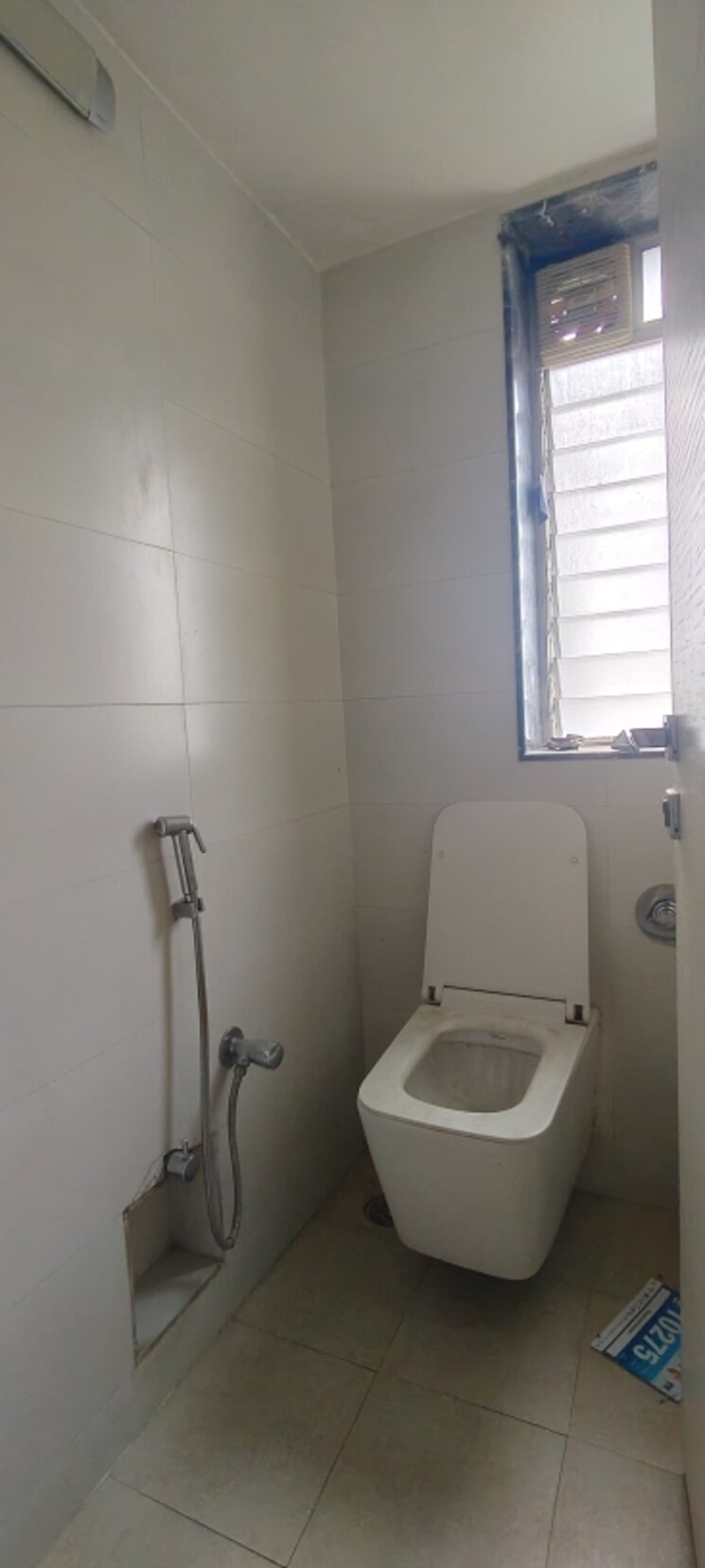Bathroom, hiranandani-garden-eden-2 1 Bedroom 560 Sq.Ft. Apartment In Powai Mumbai 9355046