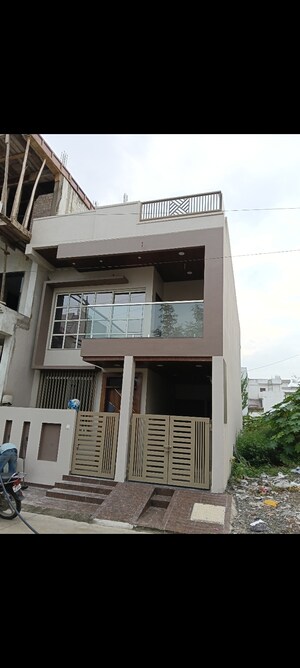 4 BHK Independent House For Sale in Ab Bypass Road