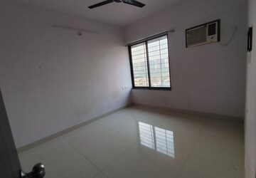 Room in 2 BHK Apartment at Vrindavan Complex Dombivli West, Dombivli West – for Sale