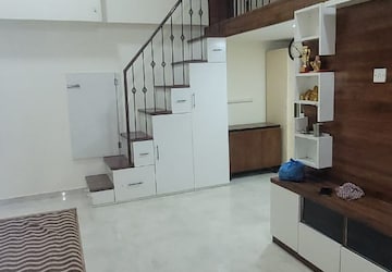 Living Room in 1.5 BHK Apartment at Lodha Amara, Kolshet Road – for Rent