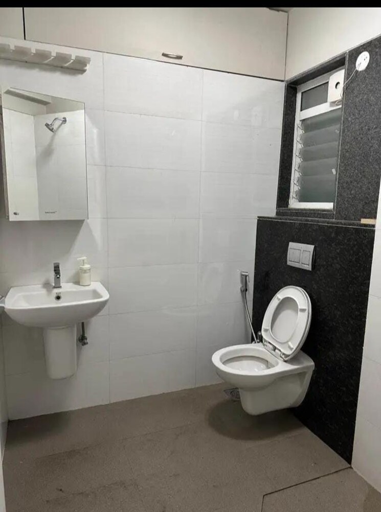 Bathroom, naresh-empire-chs 1 Bedroom 550 Sq.Ft. Apartment In Mira Road Thane 9355162