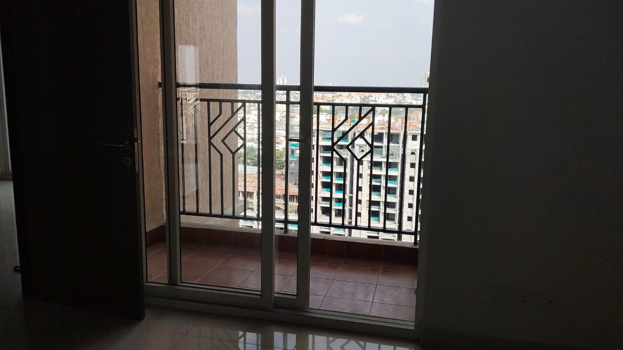 2 BHK Apartment For Sale in Prestige Primrose Hills