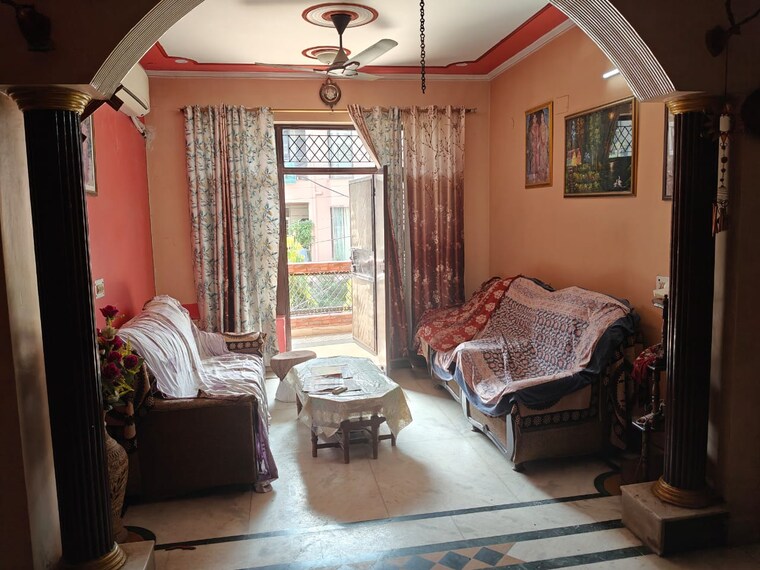 Living Room, ip colony 3 Bedroom 2250 Sq.Ft. Builder Floor In Ip Colony Faridabad 9355252