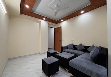 Living Room in 1 BHK Apartment at Saket – for Rent