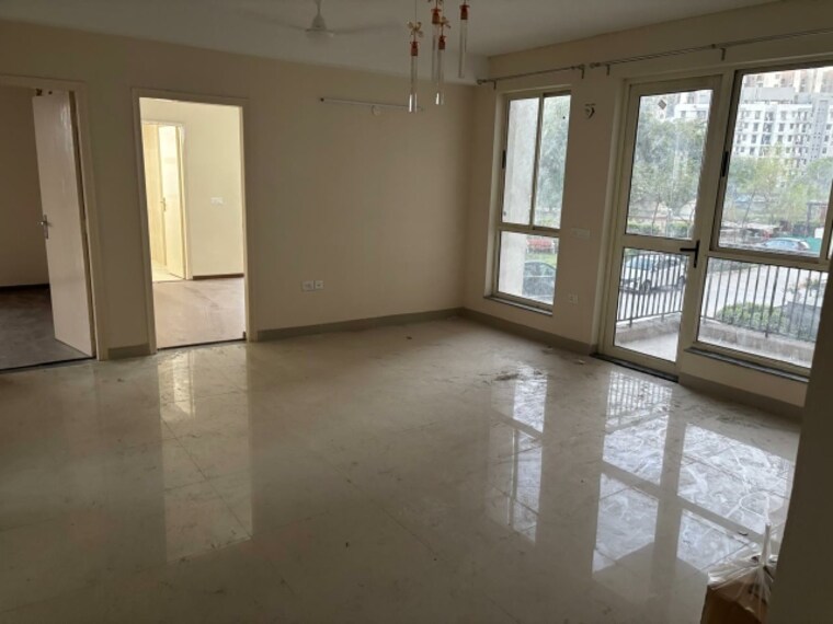 Room, imperia-esfera 2.5 Bedroom 1578 Sq.Ft. Apartment In Sector 37c Gurgaon 9355355