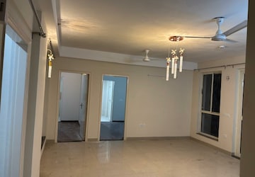 2.5 BHK Apartment For Rent in Imperia Esfera, Sector 37c