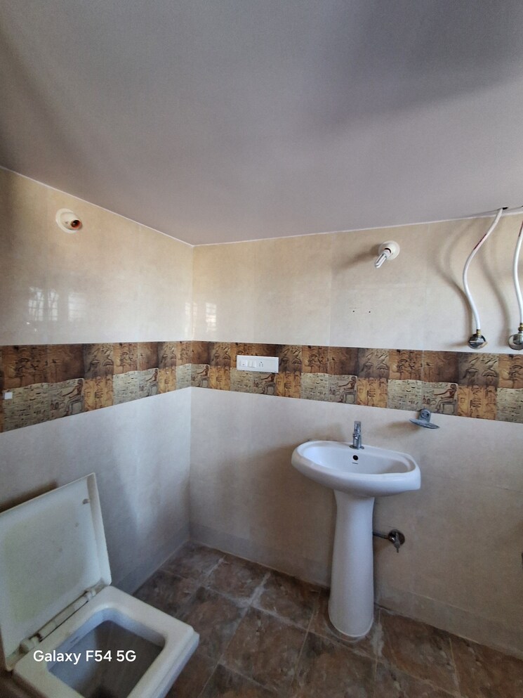 undefined, sanjay nagar 3 Bedroom 1750 Sq.Ft. Apartment In Sanjay Nagar Bangalore 9355315