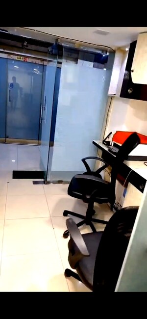 Team Area in  Office Space at Om Heera Panna Mall, Andheri West – for Rent