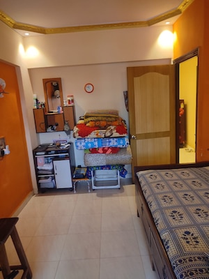 Bedroom in 2 BHK Apartment at Dombivli East – for Rent