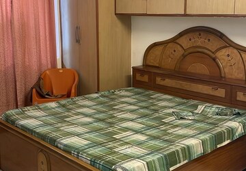 Bedroom in 2 BHK Builder Floor at Sector 23 – for Rent