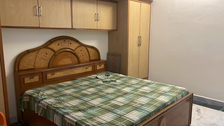 Bedroom, sector 23 2 Bedroom 2000 Sq.Ft. Builder Floor In Sector 23 Gurgaon 9355438