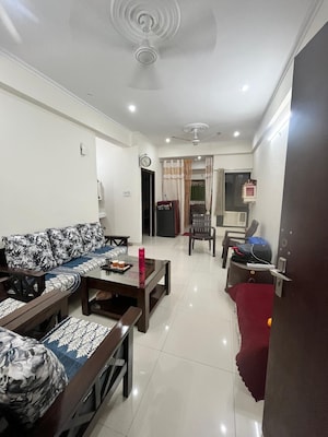 Living Room in 2 BHK Apartment at Deva Road – for Rent