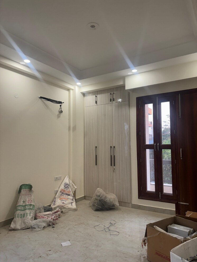 undefined, sector 23 3 Bedroom 3500 Sq.Ft. Builder Floor In Sector 23 Gurgaon 9355483