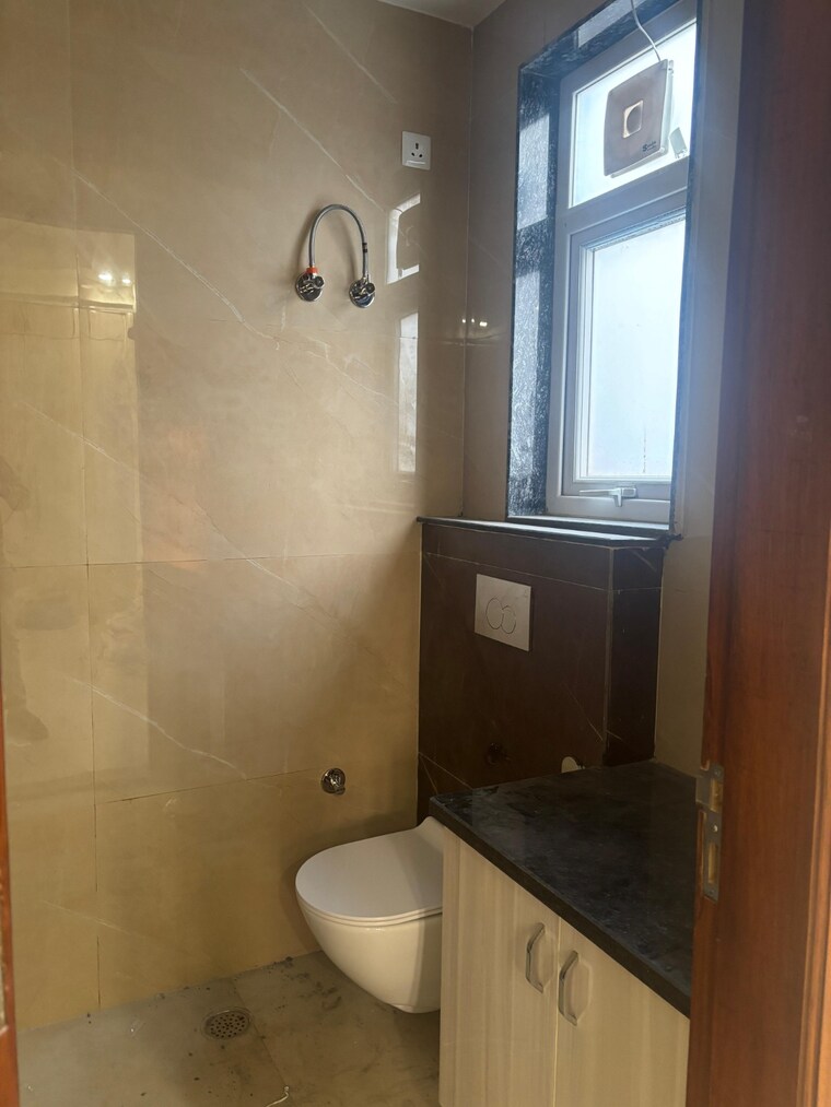 Bathroom, sector 23 3 Bedroom 3500 Sq.Ft. Builder Floor In Sector 23 Gurgaon 9355483