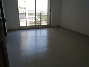 Room in 3 BHK Apartment at Marvel Enigma, Kharadi – for Rent