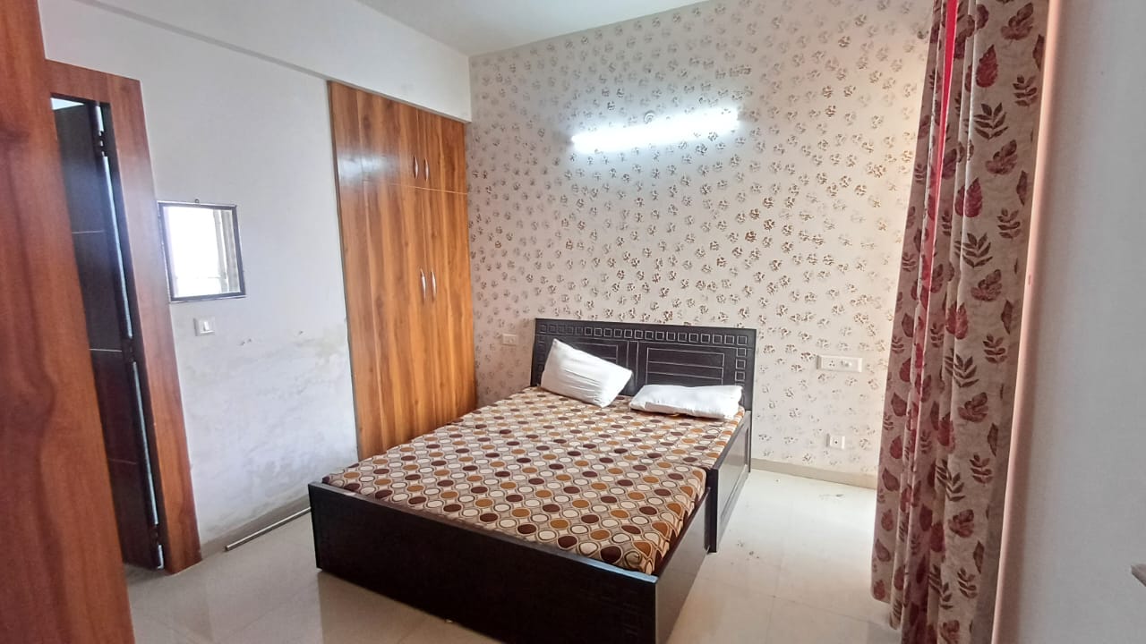 2.5 BHK Apartment For Rent in Prateek Grand City