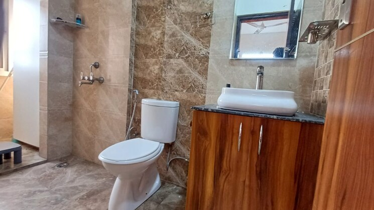 Bathroom, prateek-grand-city 2.5 Bedroom 1155 Sq.Ft. Apartment In Siddharth Vihar Ghaziabad 9355468