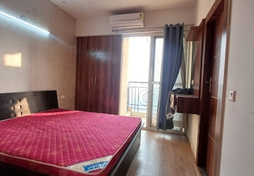 Bedroom in 2.5 BHK Apartment at Prateek Grand City, Siddharth Vihar – for Rent