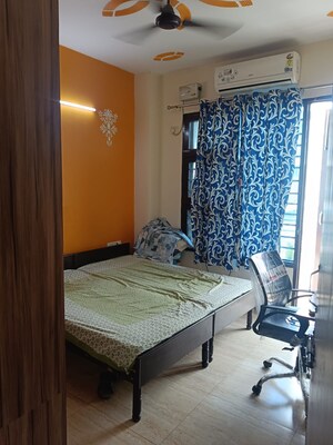 Bedroom in 2 BHK Builder Floor at Sector 21 – for Rent