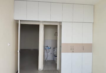 Room in 2 BHK Apartment at Shree Vardhman Green Court, Sector 90 – for Rent
