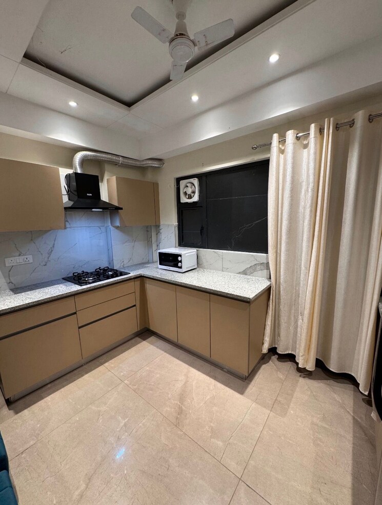 Kitchen, godrej-meridien 3 Bedroom 1855 Sq.Ft. Apartment In Sector 106 Gurgaon 9355551