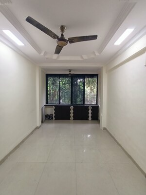 Room in 2 BHK Apartment at Dombivli West – for Rent