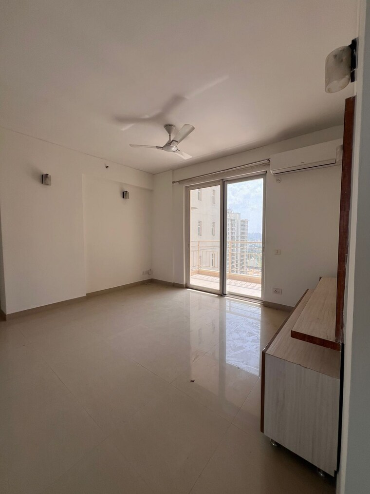 Room, ats-triumph 3 Bedroom 2290 Sq.Ft. Apartment In Sector 104 Gurgaon 9355590