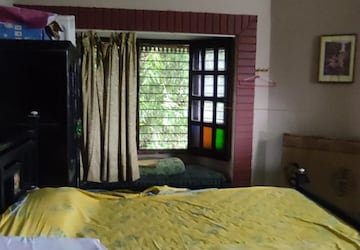 Bedroom in 4 BHK Villa at Rajpur Road – for Sale
