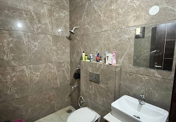 Bathroom in 3 BHK Apartment at Trishla City, Patiala Road – for Rent