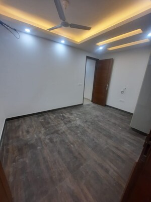 Room in 2 BHK Builder Floor at Malviya Nagar – for Rent