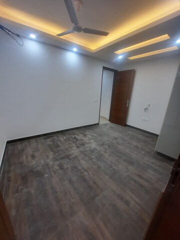 Room in 2 BHK Builder Floor at Malviya Nagar – for Rent
