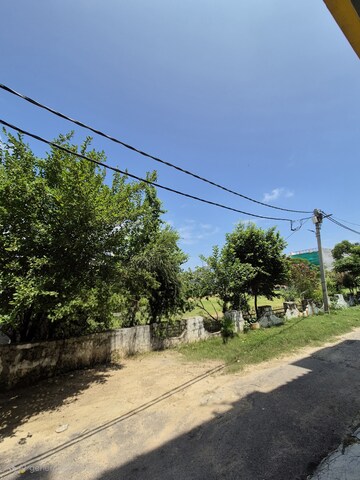 Master Bedroom in 2 BHK Independent House at Indira Nagar – for Rent