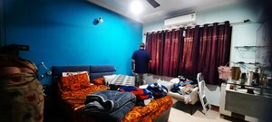 Bedroom in 3 BHK Apartment at Shiv Parvati Apartments Andheri, Andheri West – for Sale