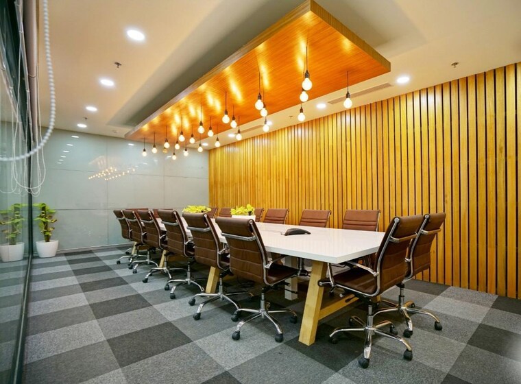 Team Area, viman nagar Commercial Office Space 3000 Sq.Ft. In Viman Nagar Pune 9355631