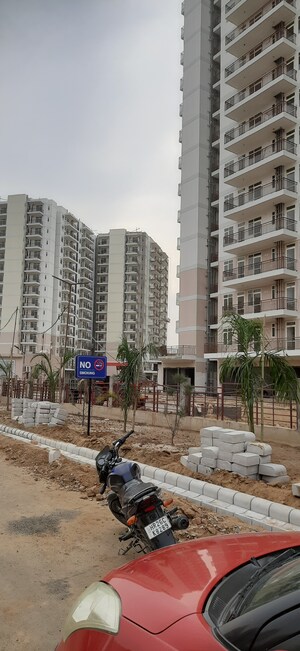 2 BHK Apartment – Exterior View View at Suncity Avenue 76, Sector 76 - for Sale