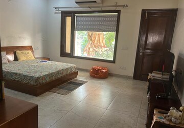 Bedroom in 3 BHK Independent House at Phase 11 – for Rent