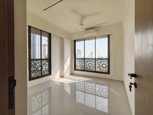 Bedroom in 2 BHK Apartment at Alamdar The Auro, Lower Parel – for Rent