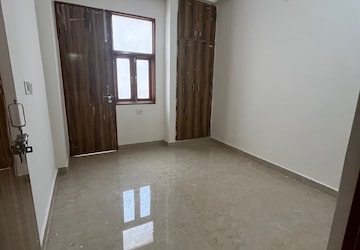 Room in 1 BHK Builder Floor at Risland Sky Mansion, Chattarpur – for Rent