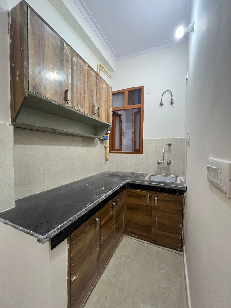 Kitchen, risland-sky-mansion 1 Bedroom 450 Sq.Ft. Builder Floor In Chattarpur Delhi 9355690