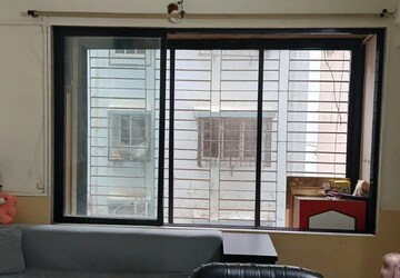 Team Area in 2.5 BHK Apartment at Evershine Crown, Kandivali East – for Sale