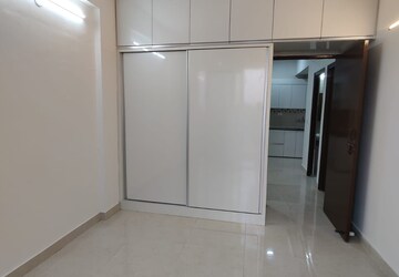 2 BHK Apartment For Sale in Signature Orchard Avenue 2, Sector 93