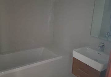 Furnished Amenities in 2 BHK Apartment at LnT Crescent Bay T5, Parel – for Rent