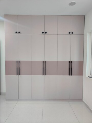 Furnished Amenities in 2 BHK Apartment at Aparna Sarovar Zenith, Nallagandla – for Rent