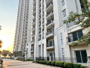 2 BHK Apartment For Rent in ATS Allure, Sector 22d Yamuna Expressway
