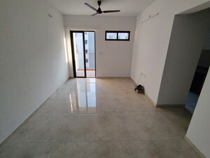 Room in 2 BHK Apartment at Lodha Palava Downtown, Dombivli East – for Rent