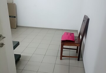 4 BHK Apartment For Rent in Eros Wembley Estate, Sector 50