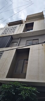 4 BHK 1700 Sq.Ft. Builder Floor in Halasuru