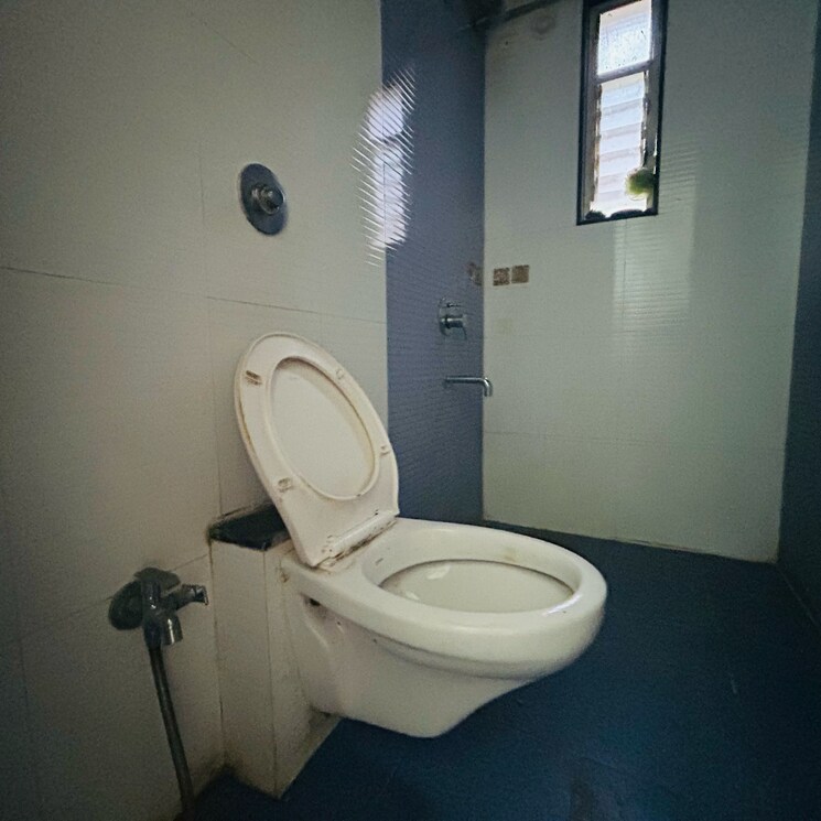 Bathroom, purava-srushti-apartment 2 Bedroom 900 Sq.Ft. Apartment In Sinhagad Road Pune 9355814