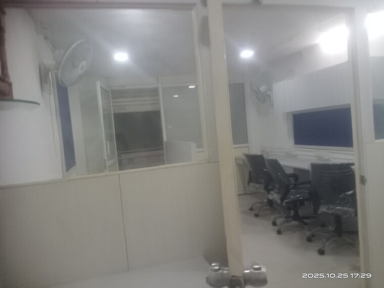 Bathroom, alkapuri Commercial Office Space 400 Sq.Ft. In Alkapuri Vadodara 9355827